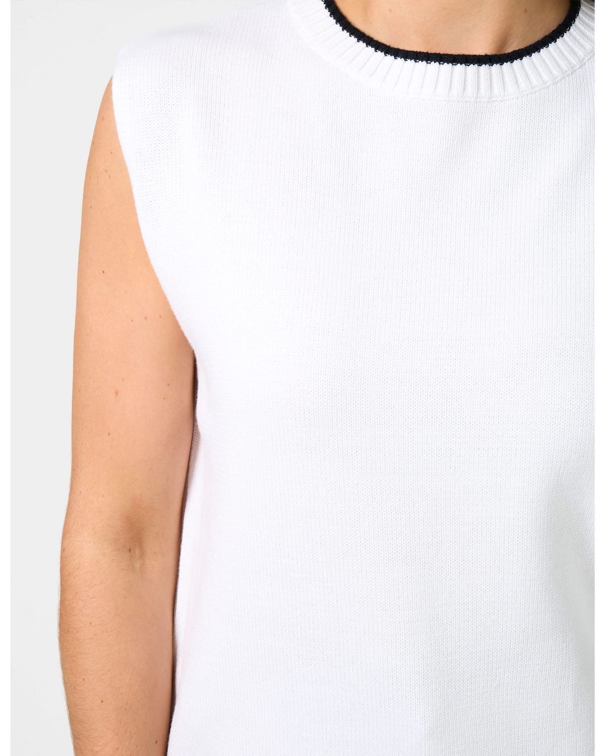 Stella + Gemma Jenni Vest - White