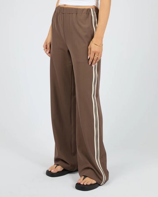 All About Eve Lina Pant - Coffee