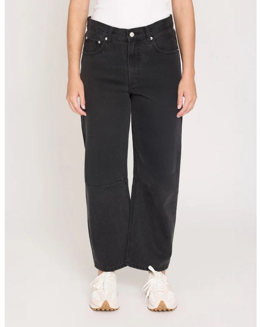 Stella + Gemma Carson Barrel Leg Jeans - Washed Black