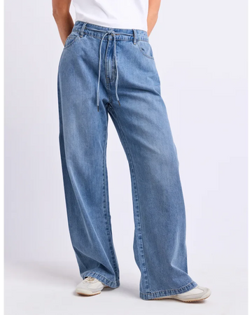 Elm Paige Tie Waist Jeans - Light Blue