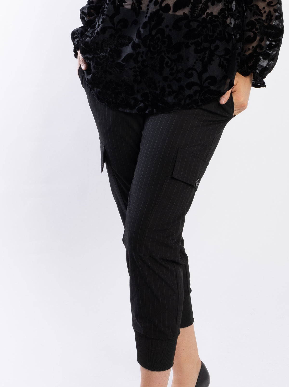 Drama The Label Noni Pant - Black Pinstripe