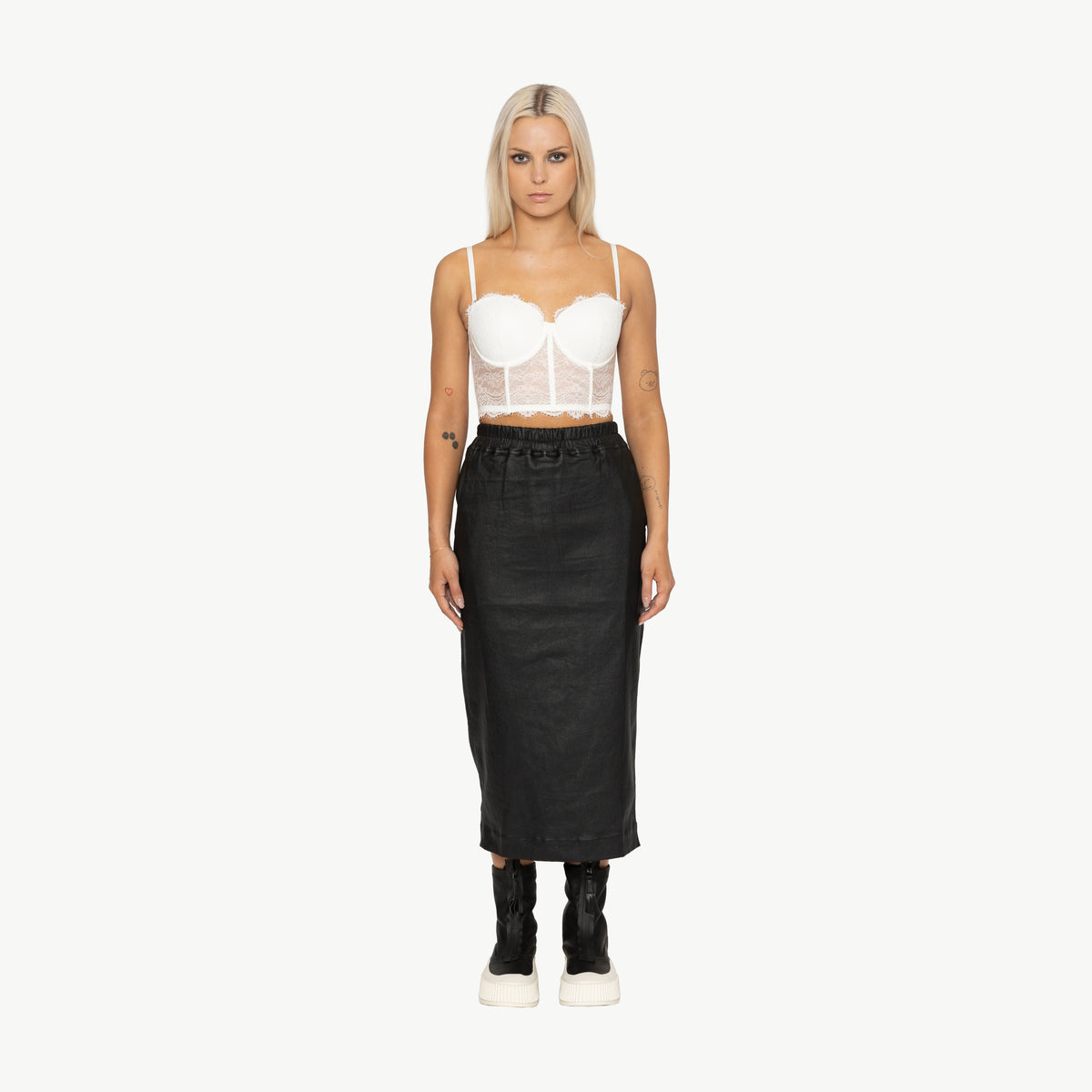Bone &amp; Arrow Lynn Skirt - Black