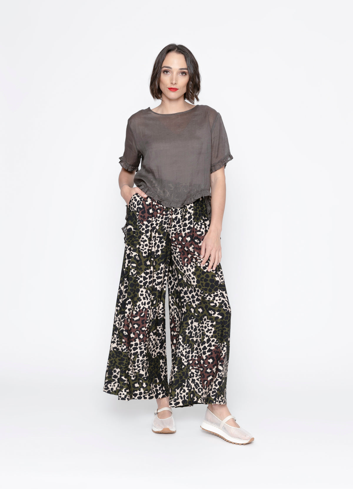 Blacklist Tanya Top - Charcoal