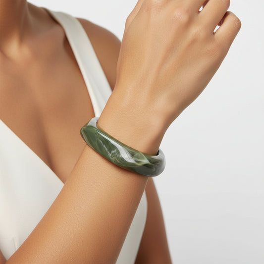 Antler Sculpt Bangle - Moss