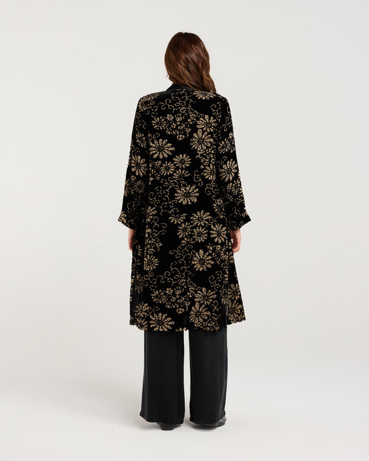 Blackstone Carrie Burnout Kimono - Black Daisy