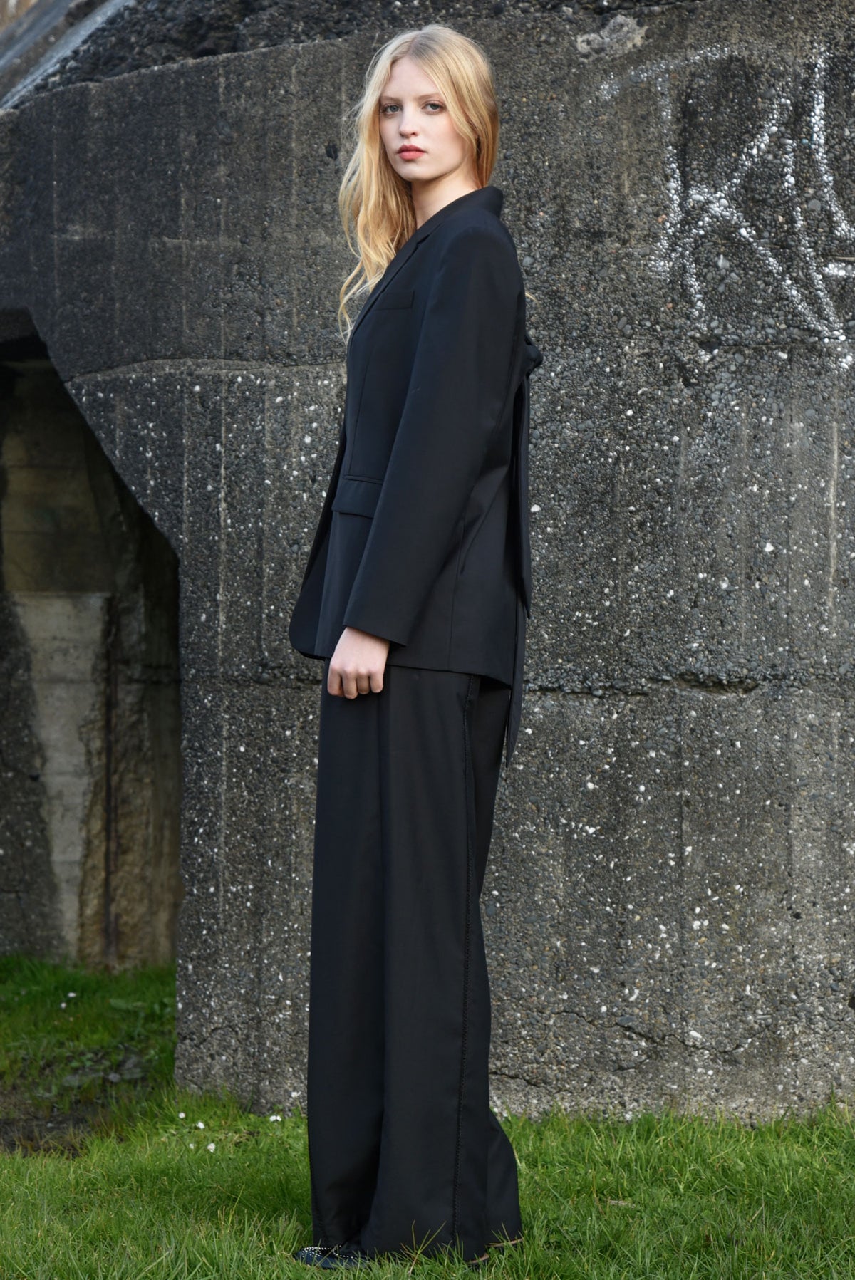 Coop Bow Tied Blazer  - Well Suited Black