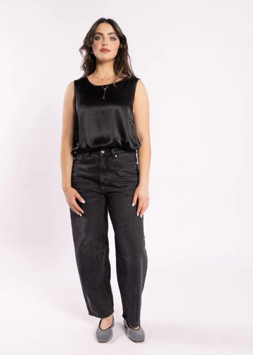 Drama The Label Barrel Leg Jeans - Black Wash