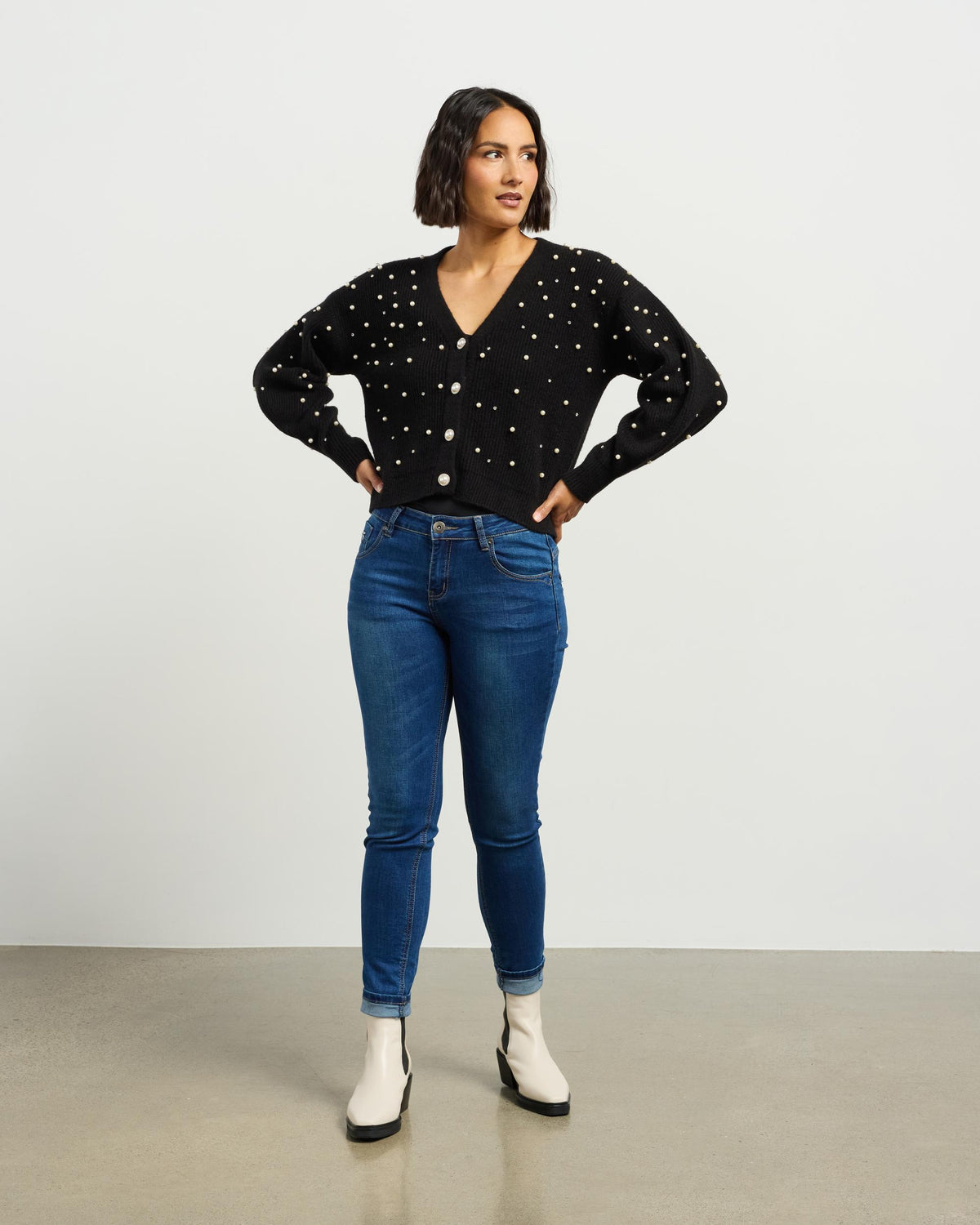 Et Alia Pearl Cardi Black