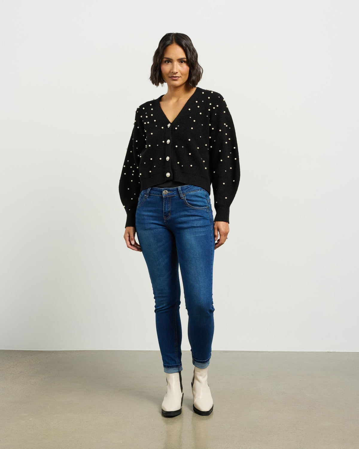 Et Alia Pearl Cardi Black