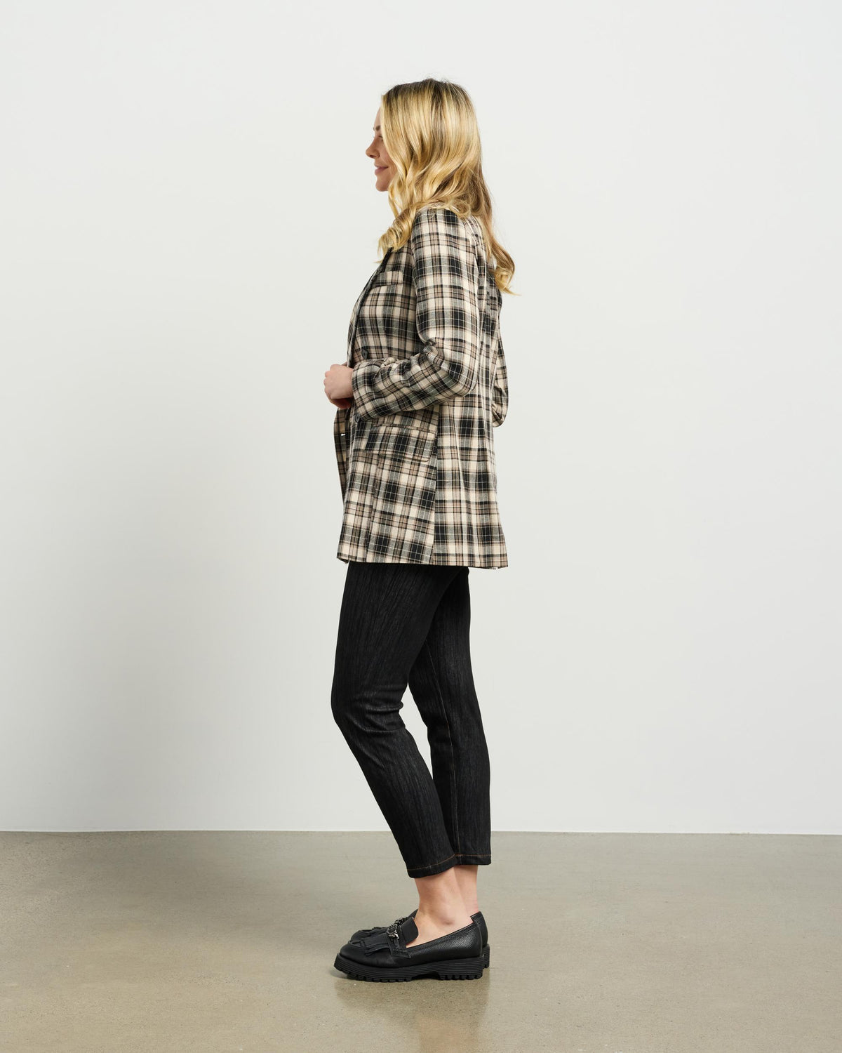 Et Alia Brooke Blazer - Beige Plaid