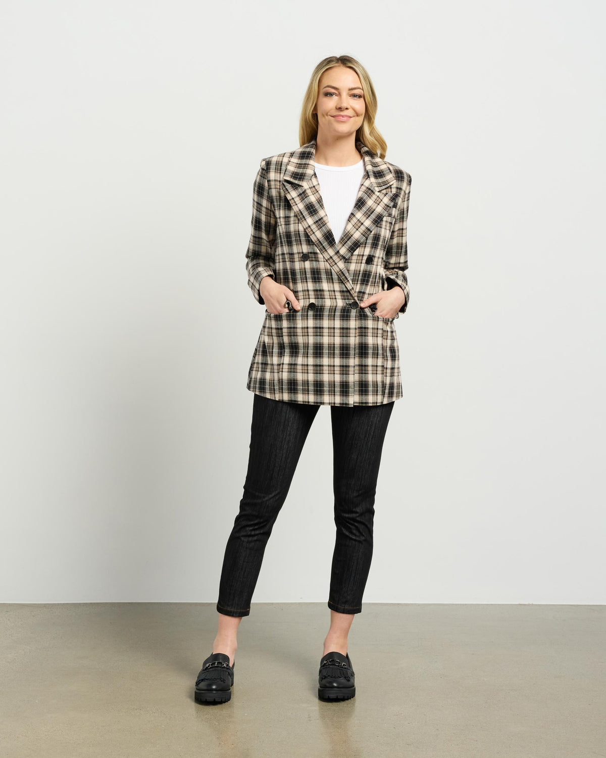 Et Alia Brooke Blazer - Beige Plaid
