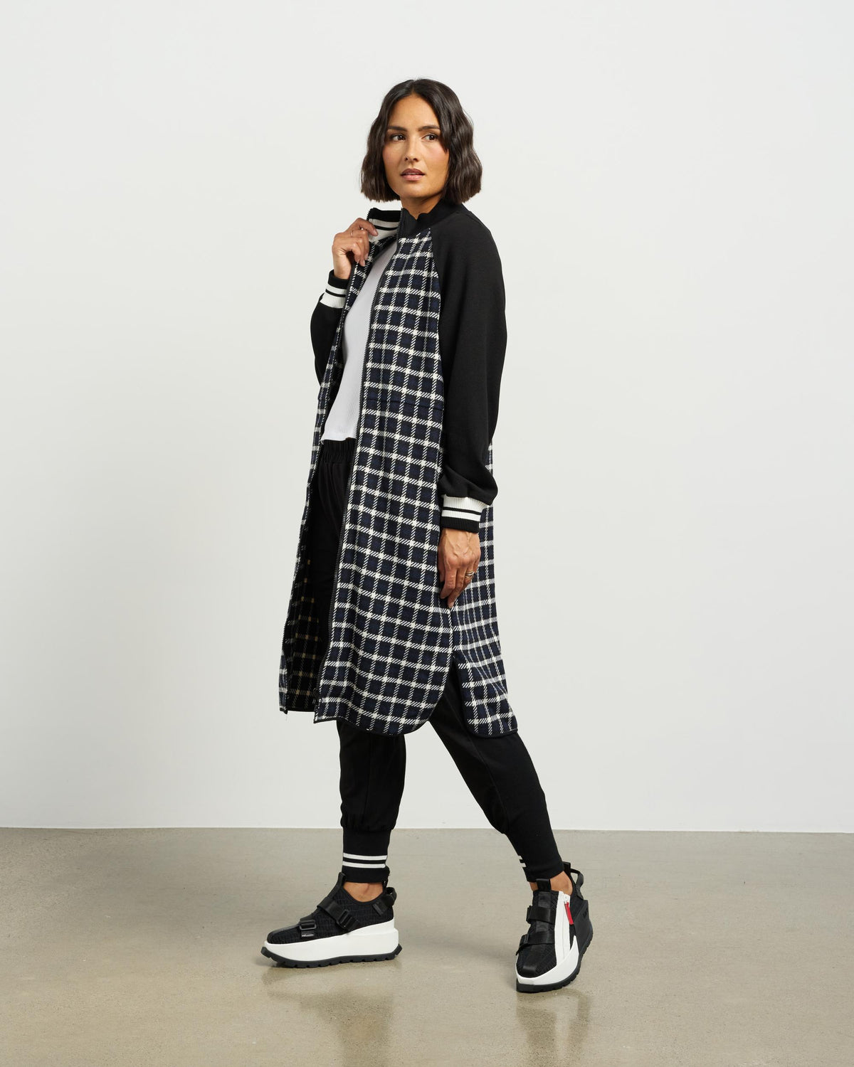 Et Alia Nova Coatigan - Blue/Black Plaid