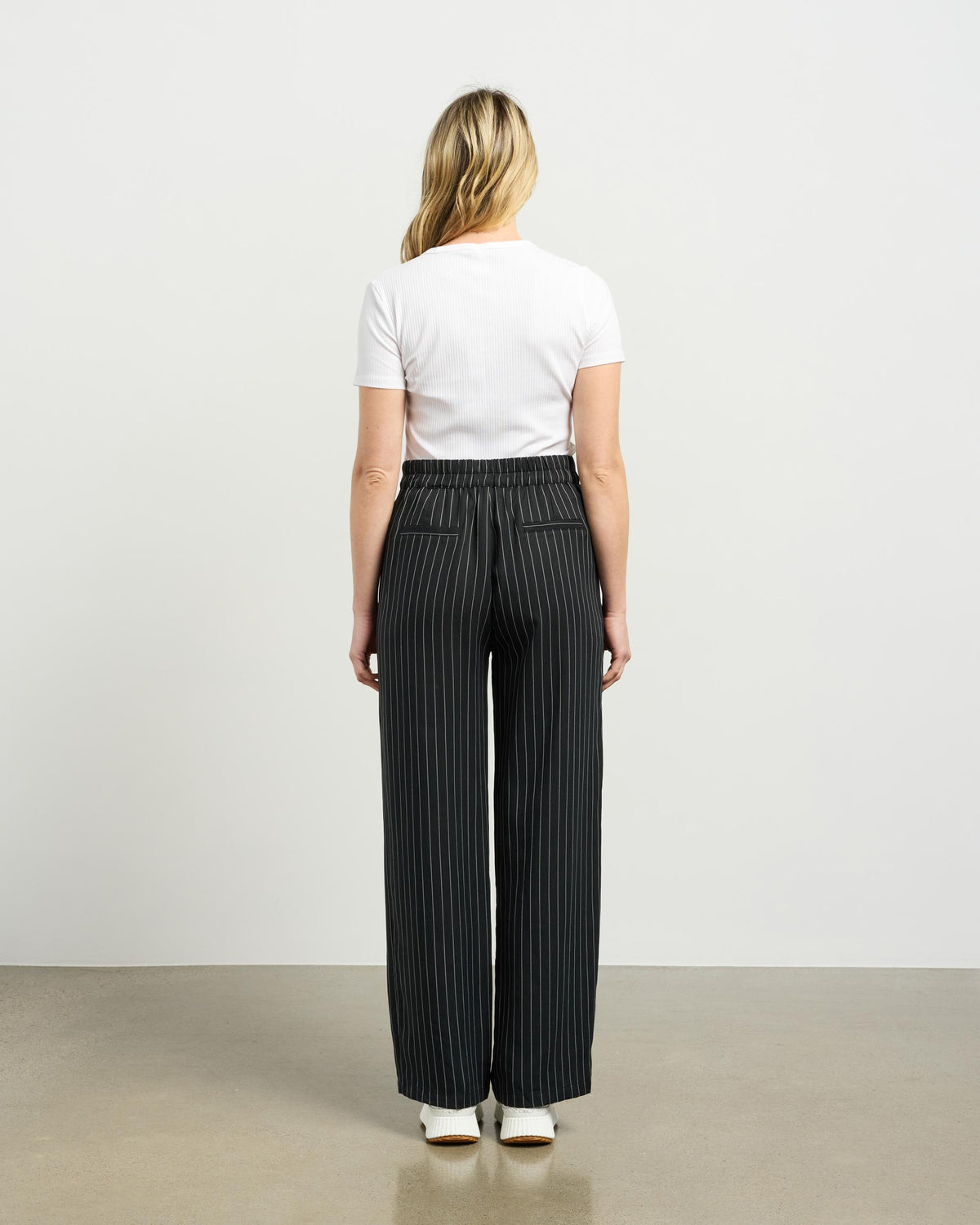 Et Alia Riley Pant - Black Pinstripe