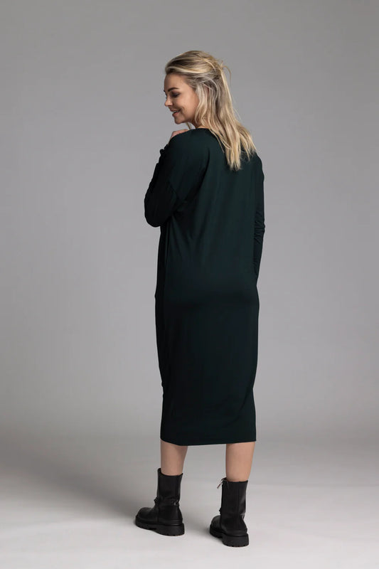 Nes Chi Dress - Licorice