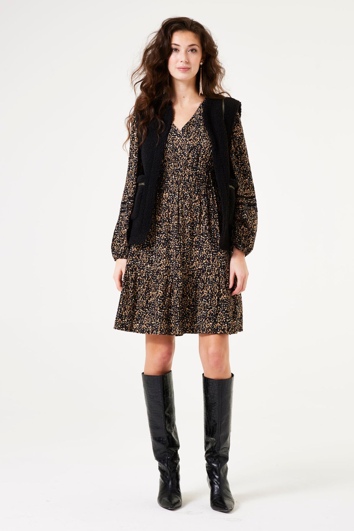 Garcia Teddy Vest - Black