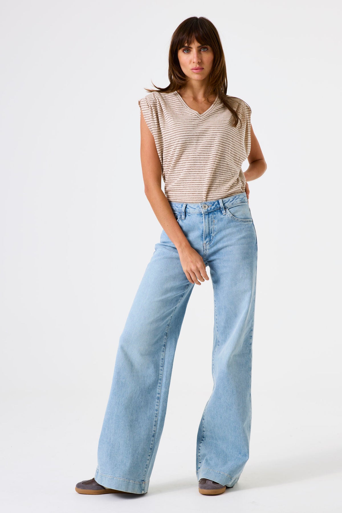 Garcia V-Neck Striped T-Shirt - Beige