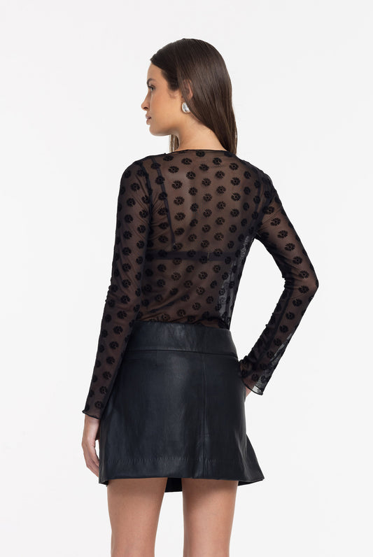 Blak Gigi Top - Black Daisy Flower