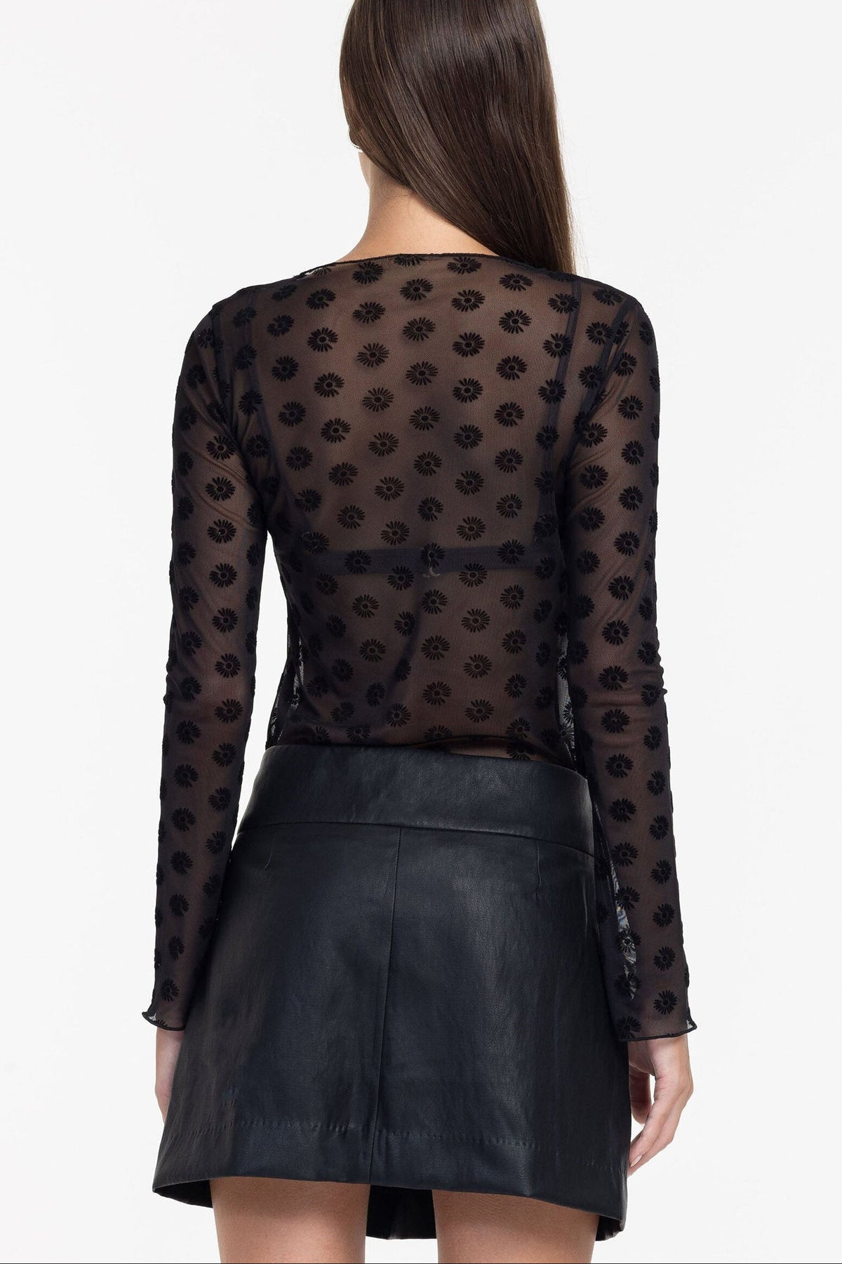 Blak Gigi Top - Black Daisy Flower