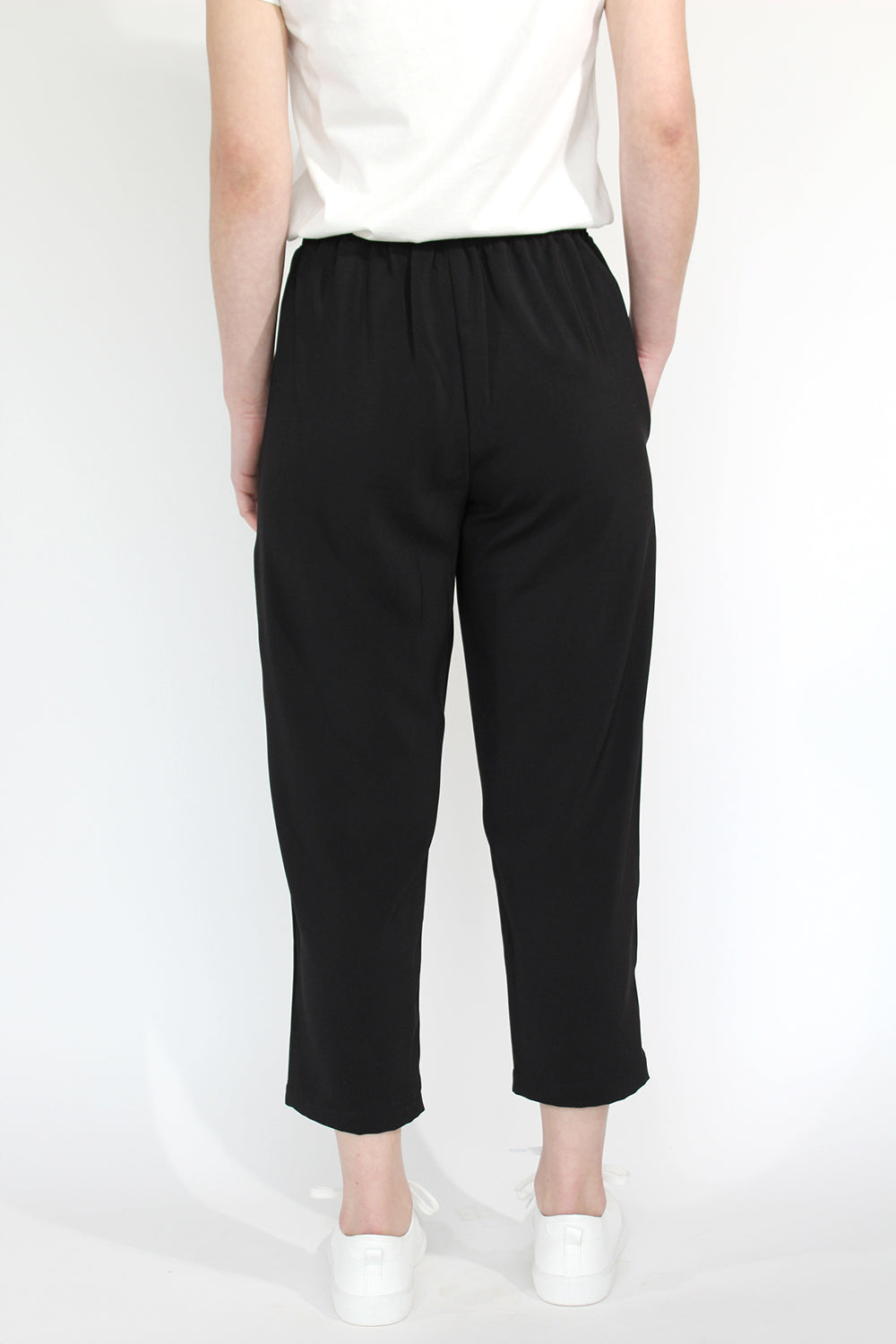 Jaclyn M Ginger Pants - Black