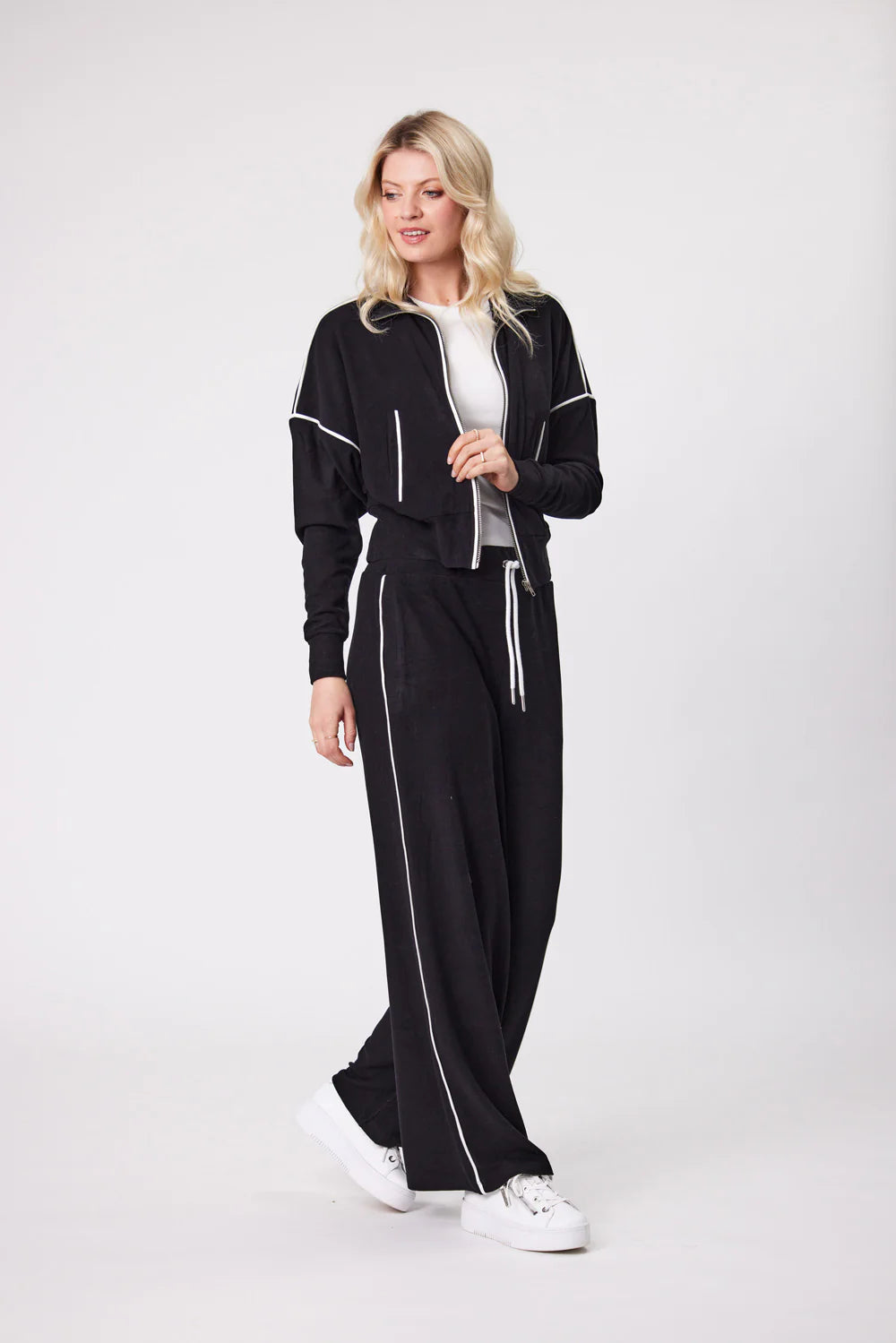 Lemon Tree Adda Jacket - Black