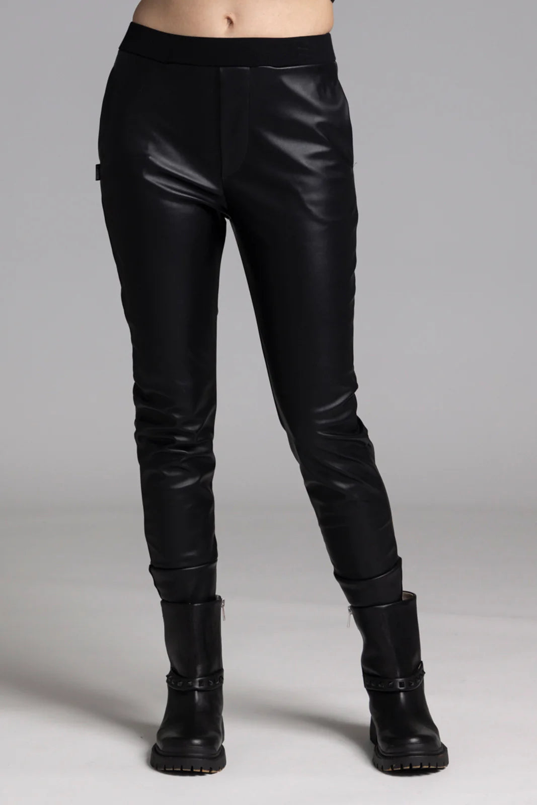 Nes Andy Pant - Black