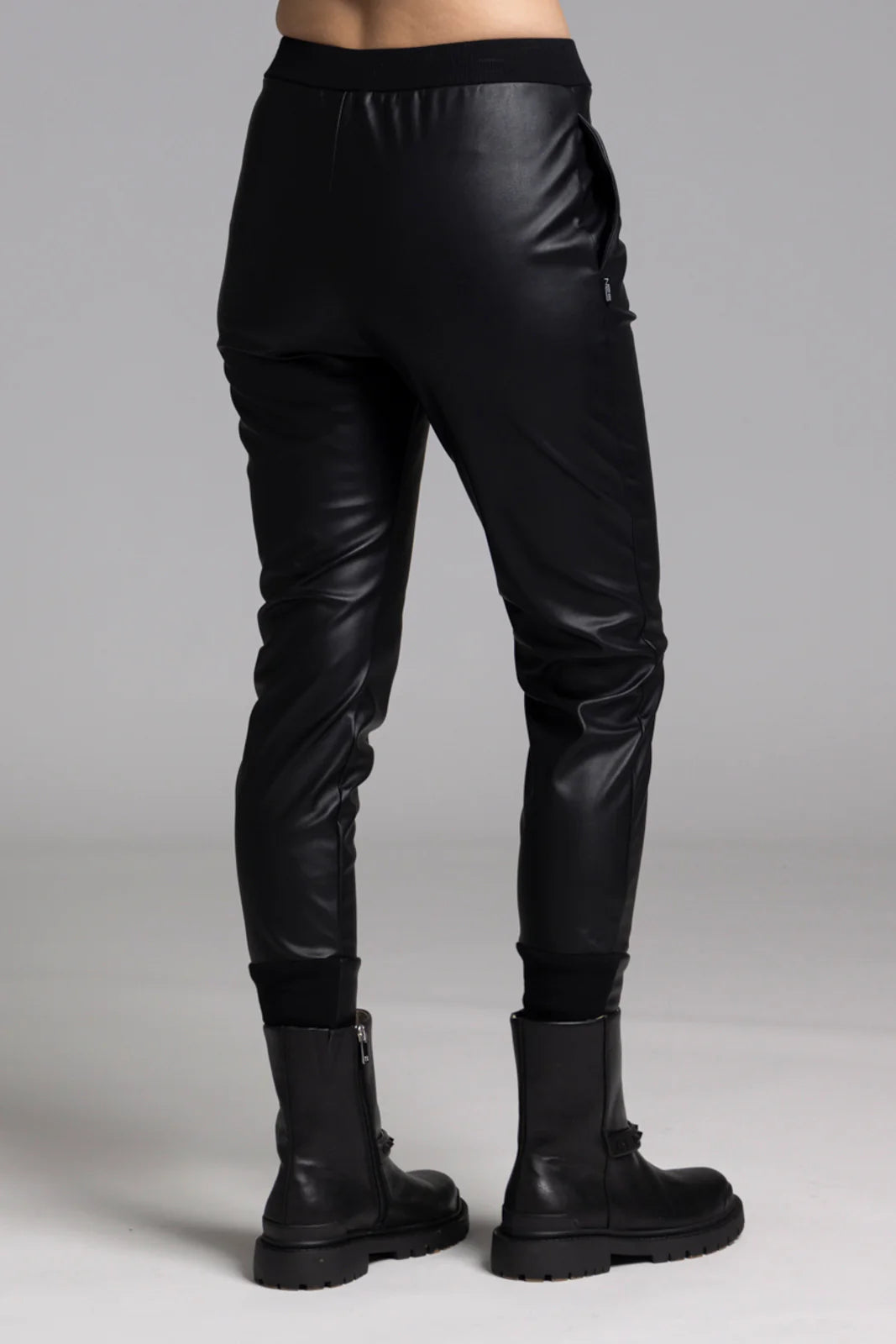 Nes Andy Pant - Black