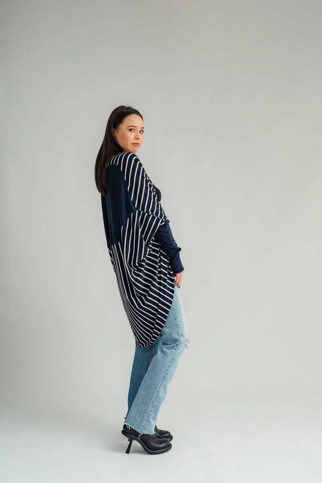 Nes Merino Voltage Cardigan - Ink/Stripe