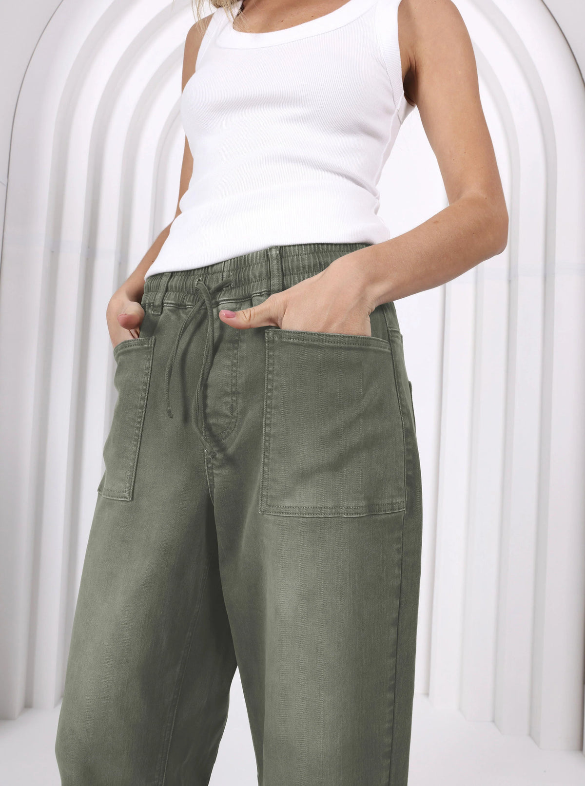 Monaco Leo Barrel Jeans - Khaki