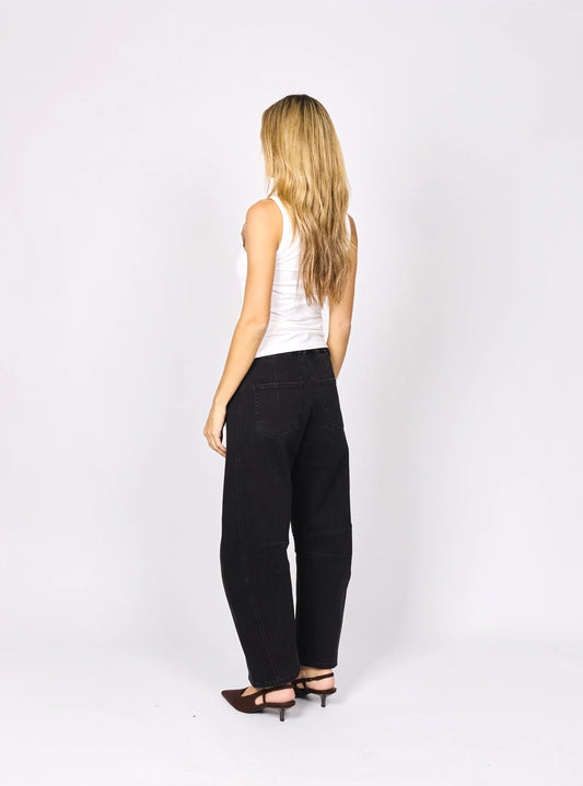 Monaco Carson Barrel Jean - Black