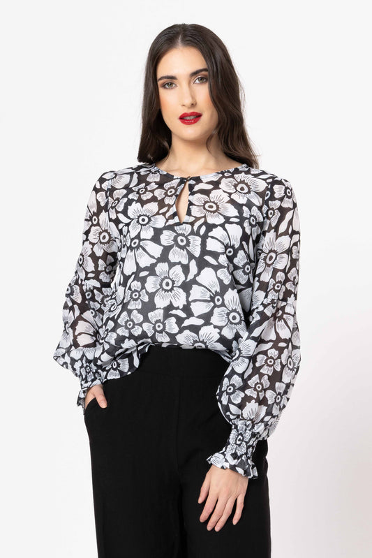 Seeking Lola Vienna Blouse - Mono Flora