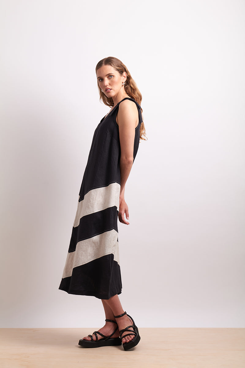 Neris The Mixer Dress - Black Sesame