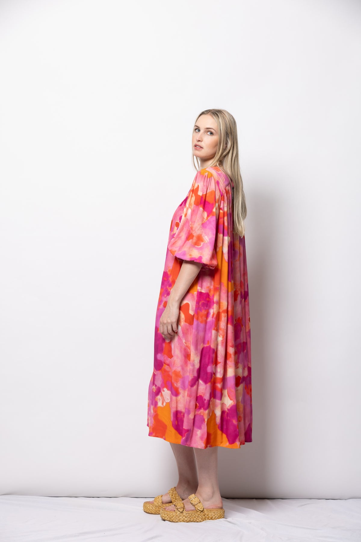 Dressed Vino Midi Dress - Brush Strokes