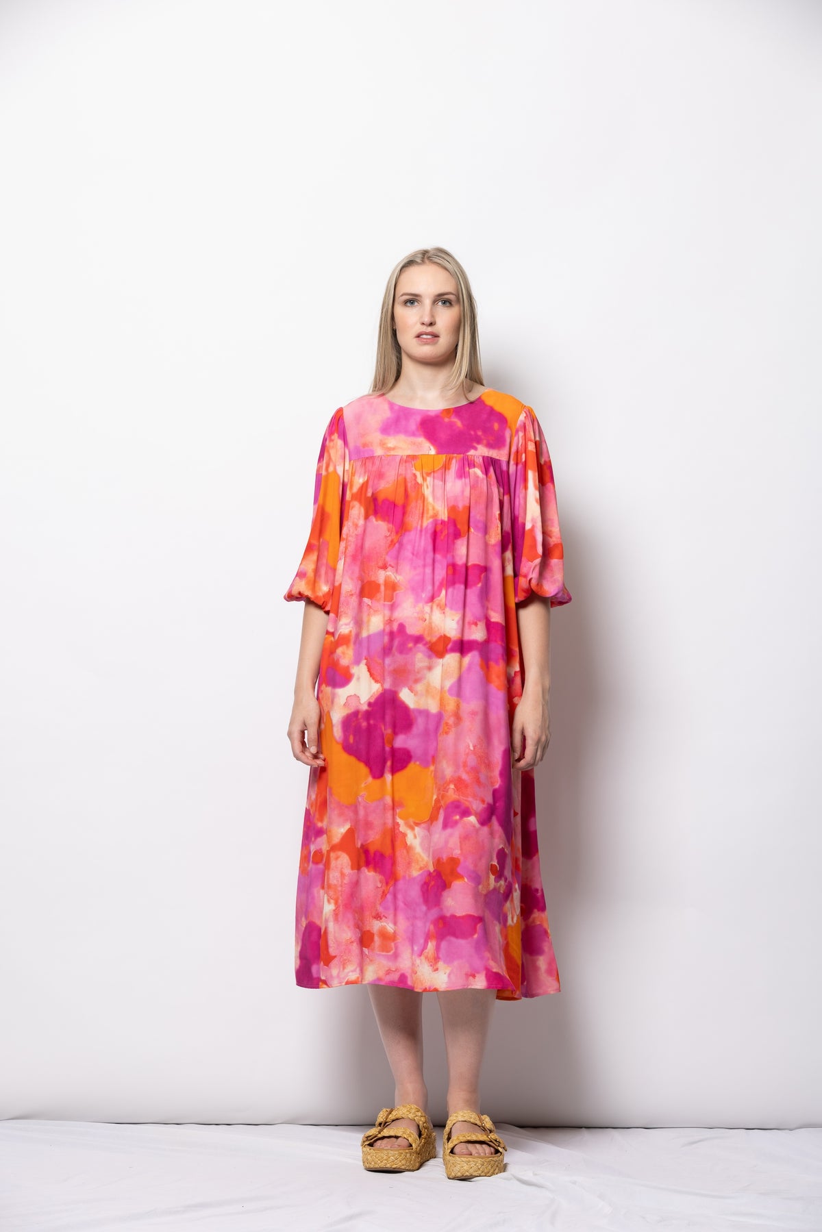 Dressed Vino Midi Dress - Brush Strokes