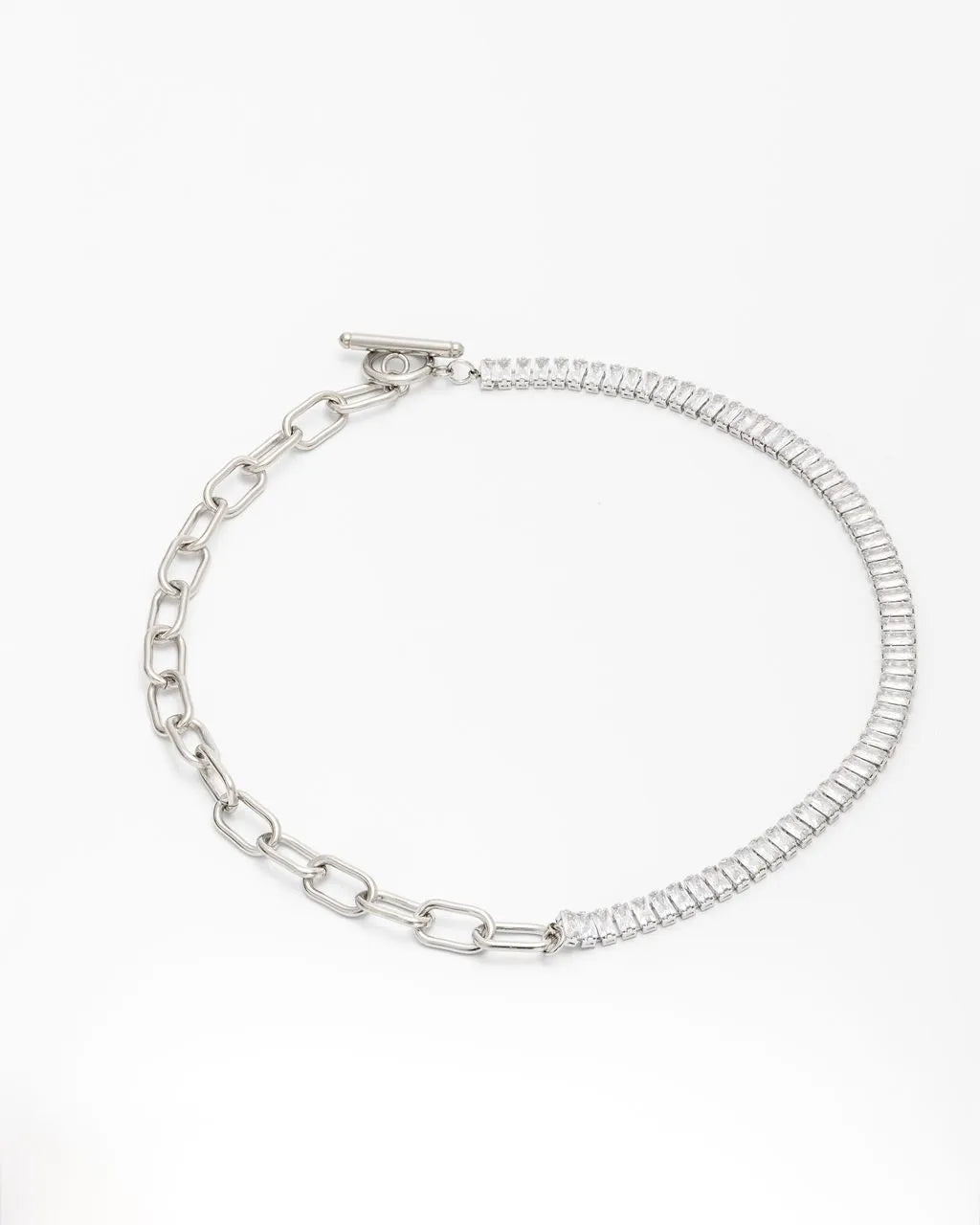 Stilen Milani Necklace