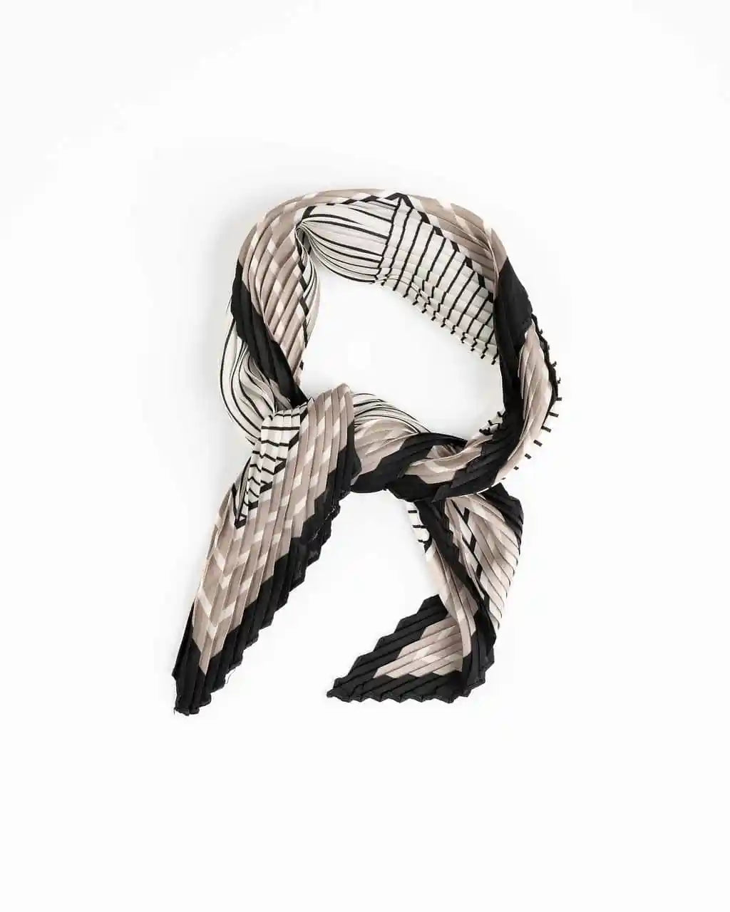 Stilen Sienna Pleated Scarf