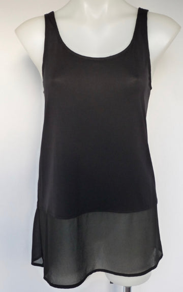 Zafina longline layering top in Black or White