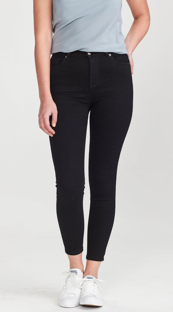 Junkfood Jeans Slip Ankle Grazer Black - Moutique